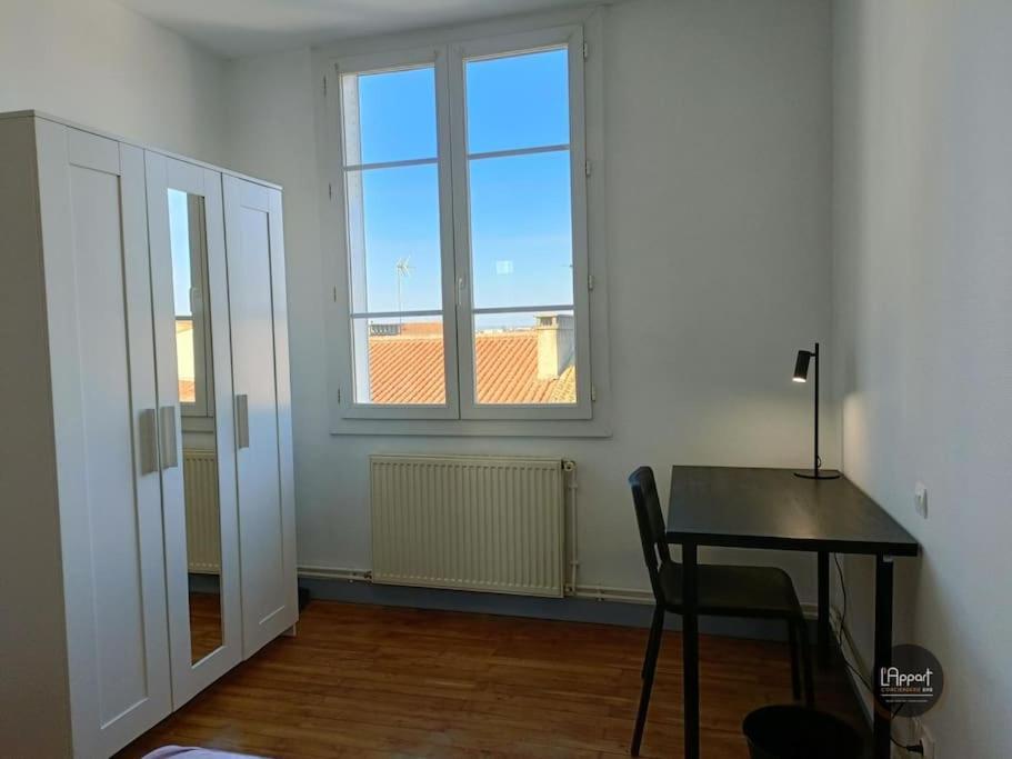 Appartement Calme Lumineux Proche Gare 3 Chambres Angoulême Екстериор снимка
